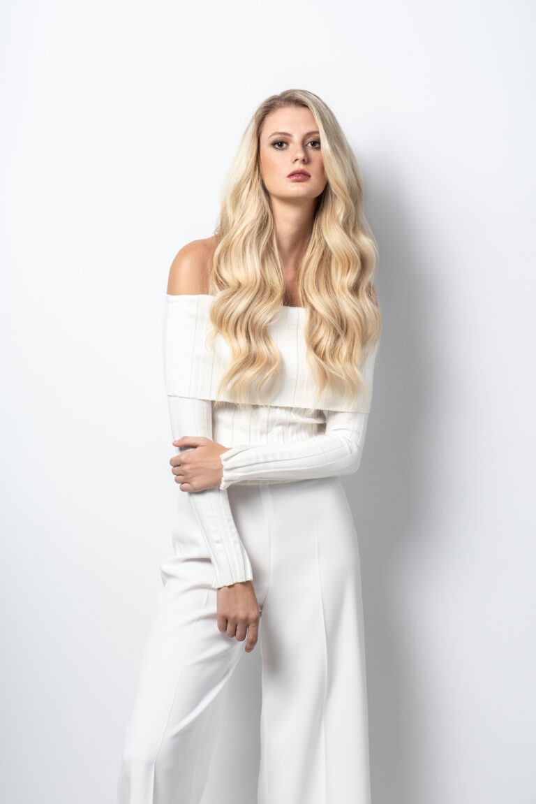 hairtalk modelfoto blonde hair extensions